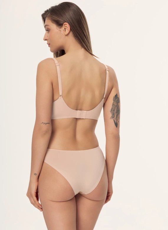 Бюстгальтер Silvia L070 Mefemi без кісточок, безшовний, моделюючий, second skin, бежевий